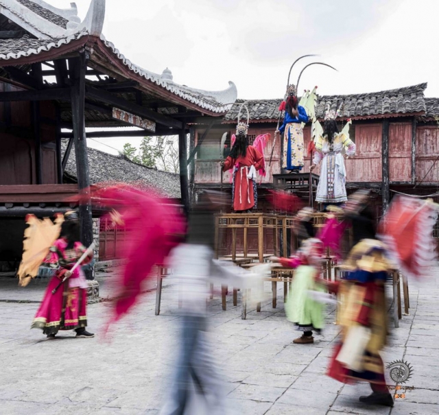 $vo['fname']|default='贵州省安顺市西秀区普定县马官村 佚名