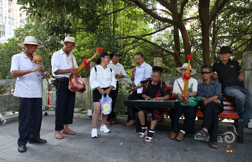 广场合奏曲