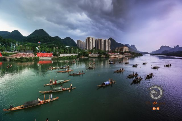 《锦江飞舟》