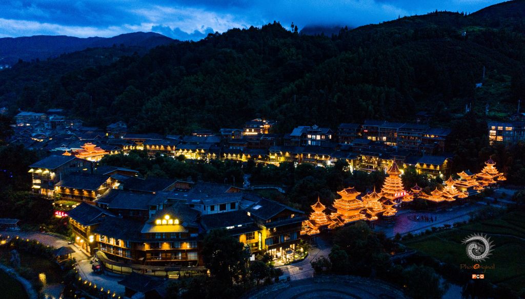 秋夜肇兴侗寨