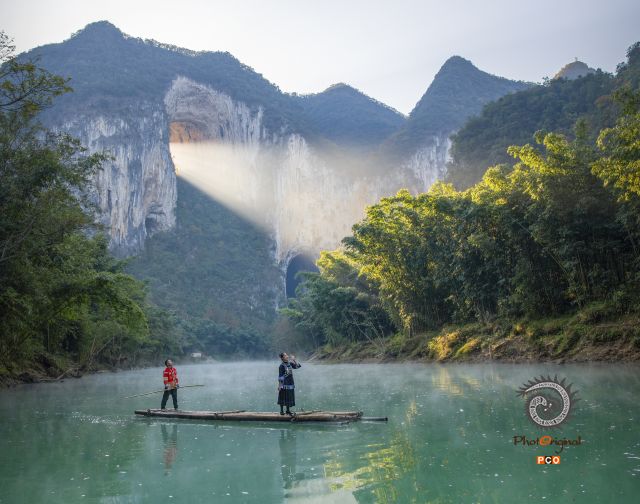 《大美格凸河》