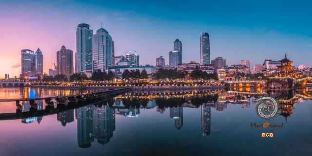 南明河畔景色