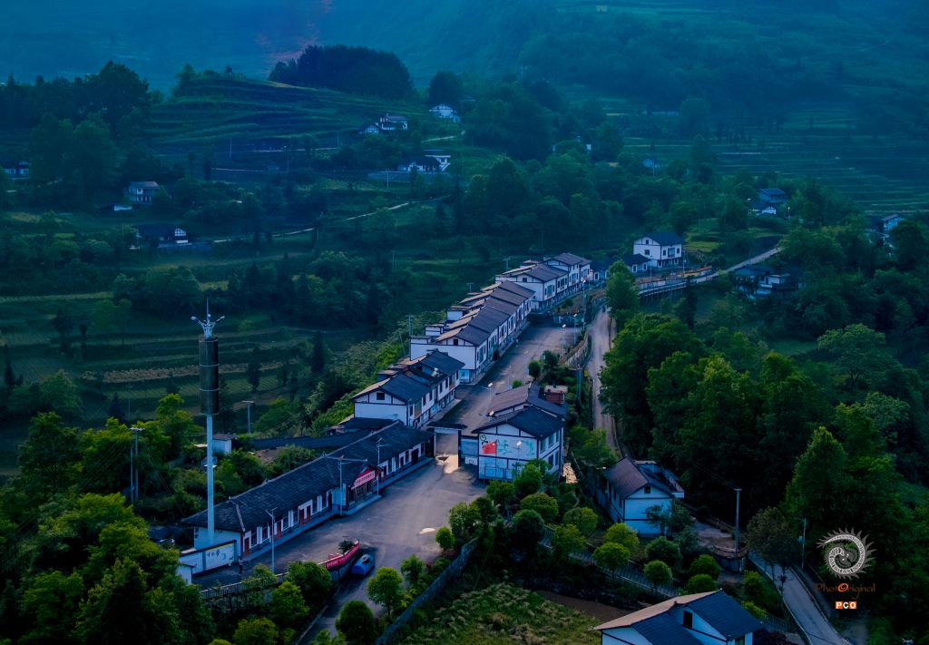 村寨新貌