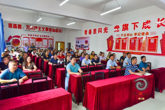 现场收看建党100年庆祝大会（组图）