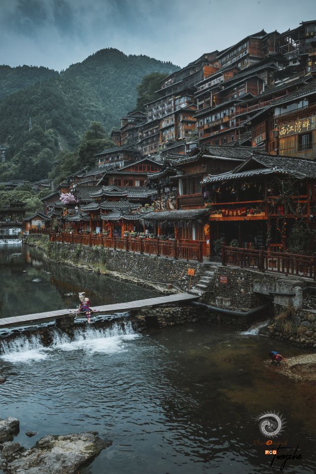 苗寨的河