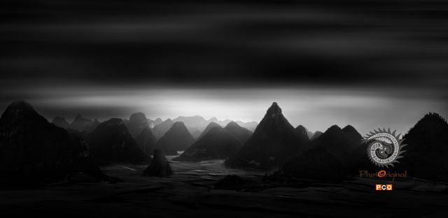 山峦夜色