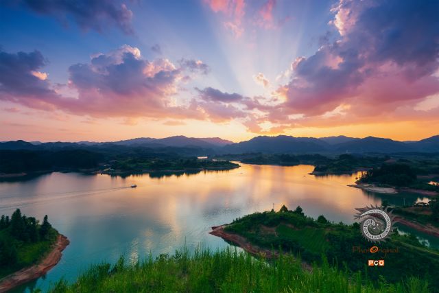 夕照舞阳湖