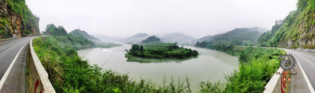 镇远鸡鸣关㵲阳河风光