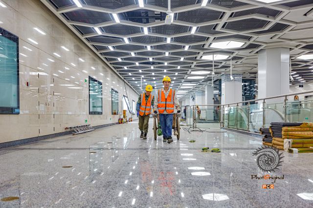 新站建成时