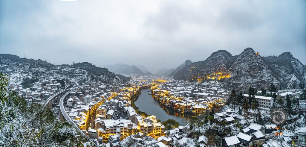 镇远古城雪景