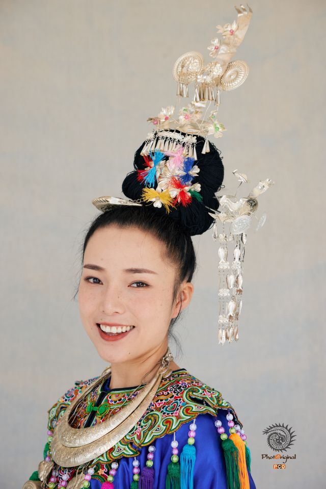 时尚芭莎（侗族）
