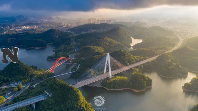 《三桥跨红枫（清镇市）》