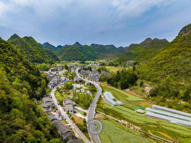 陂鼐古寨