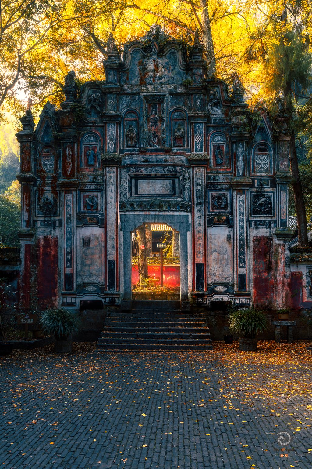 黄平飞云崖月潭寺