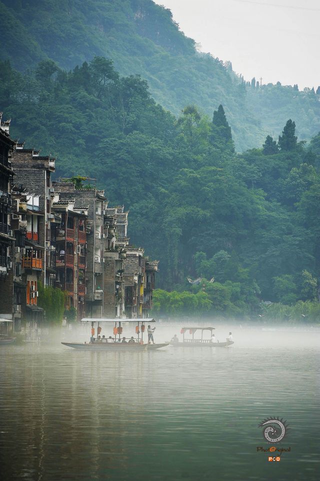《镇远古城》