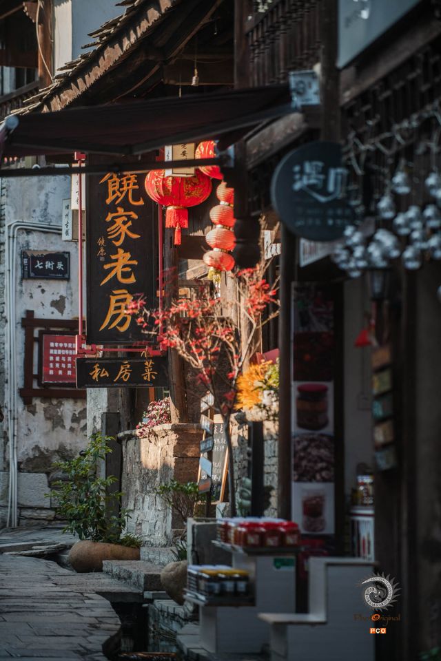 《旧州古镇》