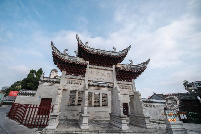 《武庙牌坊》