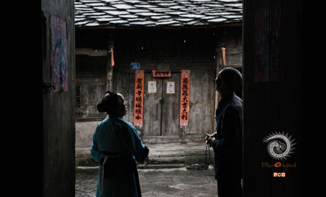 《生活》