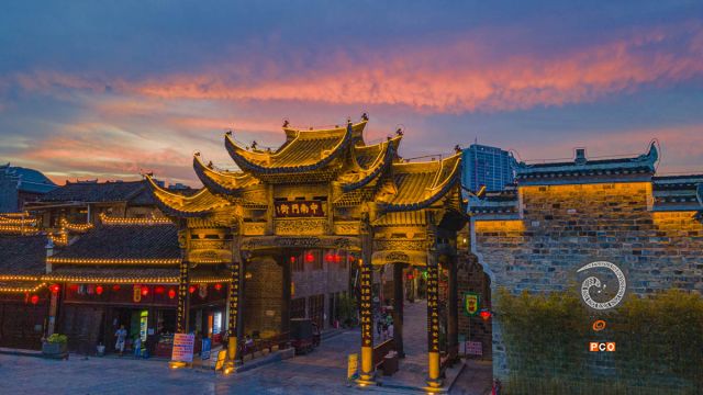 《中南门》