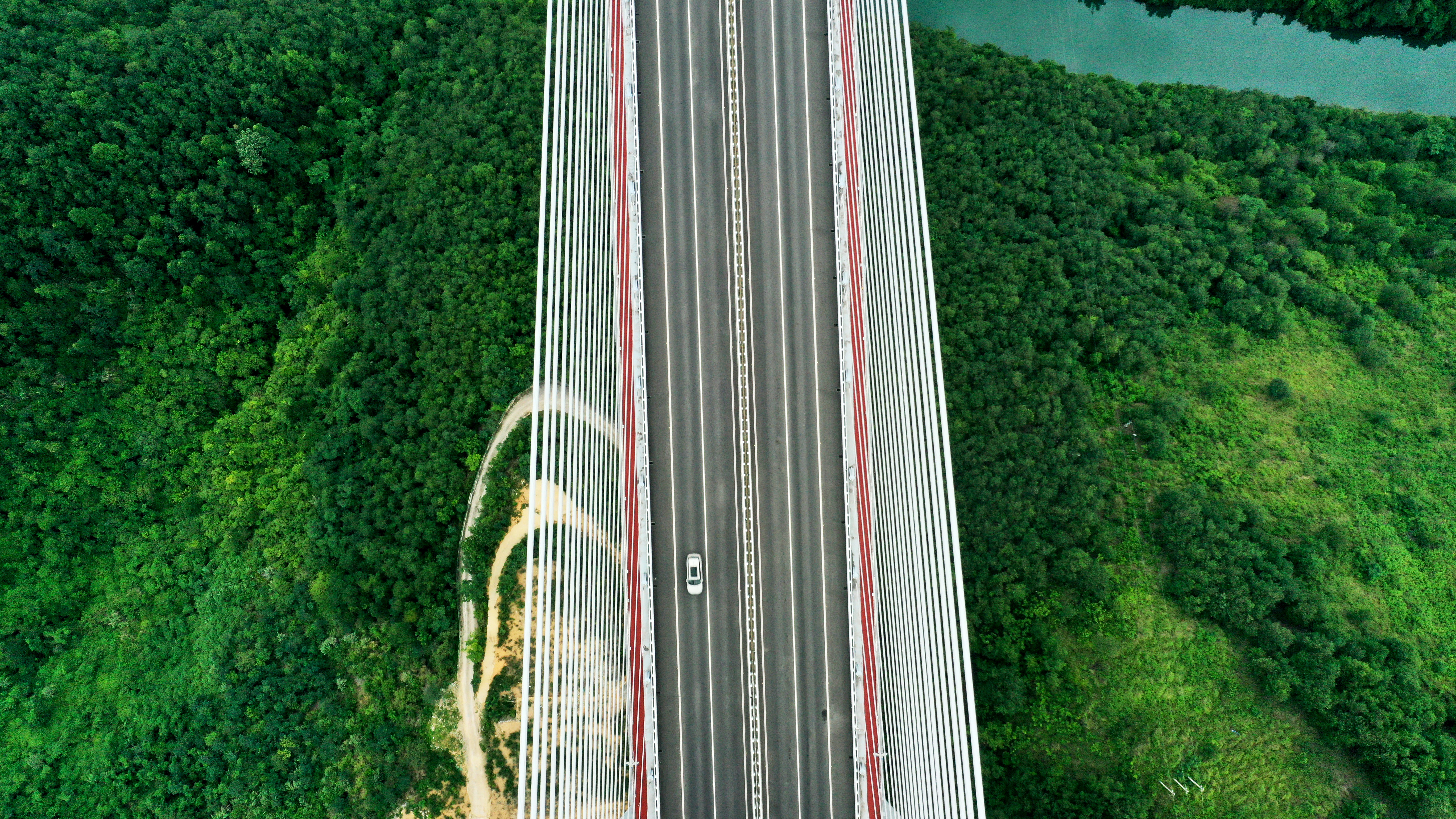 《平塘大桥》