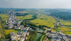 2025多彩贵州·第十八届中国原生态国际摄影大展 · 潇洒玩玩 的图集