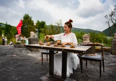 多彩贵州·第十四届中国原生态国际摄影大展 · 如歌行板 的图集