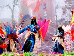 《地戏演绎远古的悲壮组照 》