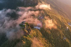 2023多彩贵州·第十六届中国原生态国际摄影大展 · 大庄的汉子 的图集