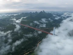 2023多彩贵州·第十六届中国原生态国际摄影大展 · 凡品 的图集
