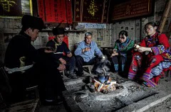 多彩贵州·第十四届中国原生态国际摄影大展 · 追光逐影 的图集