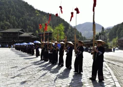多彩贵州·第十四届中国原生态国际摄影大展 · 紫蝶视角 的图集