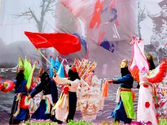 《地戏演绎远古的悲壮组照 》
