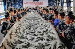 多彩贵州·第十四届中国原生态国际摄影大展 · 岚星 的图集