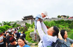多彩贵州·第十四届中国原生态国际摄影大展 · 钟瑾文 的图集