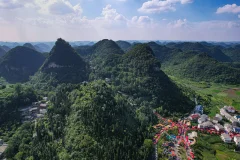 2025多彩贵州·第十八届中国原生态国际摄影大展 · 挺拳而立 的图集