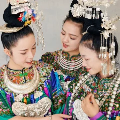 第十五届多彩贵州·中国原生态国际摄影大展 · 摄影大展官方客服 的图集