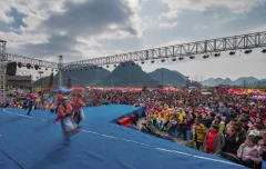2025多彩贵州·第十八届中国原生态国际摄影大展 · 潇洒玩玩 的图集