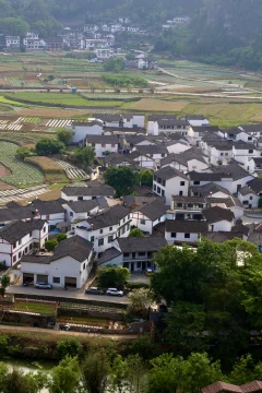 2025多彩贵州·第十八届中国原生态国际摄影大展 · 朱润彤 的图集