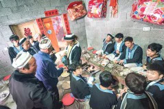 多彩贵州·第十四届中国原生态国际摄影大展 · 神州影者 的图集