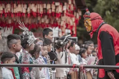 ​2024多彩贵州·第十七届中国原生态国际摄影大展 · 照相的胡子哥 的图集