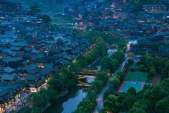 多彩贵州·第十四届中国原生态国际摄影大展 · 湾头村夫 的图集