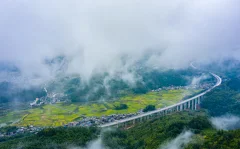 2023多彩贵州·第十六届中国原生态国际摄影大展 · 胡云江 的图集