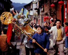 《龙在隆里—组照》