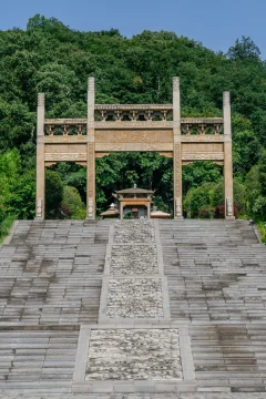 2025多彩贵州·第十八届中国原生态国际摄影大展 · 江海? 的图集