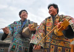 丹寨乐师