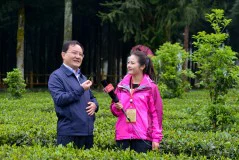 多彩贵州·第十四届中国原生态国际摄影大展 · 红色亚洲 的图集