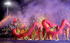 多彩贵州·第十四届中国原生态国际摄影大展 · 冷雨飘扬 的图集