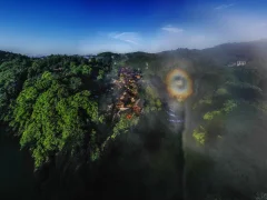 多彩贵州·第十四届中国原生态国际摄影大展 · 不倒翁 的图集