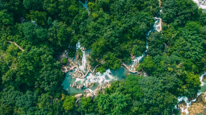 安顺·镇宁 黄果树水上石林