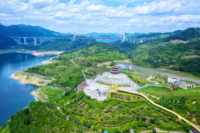 遵义·余庆 飞龙湖乌江大桥